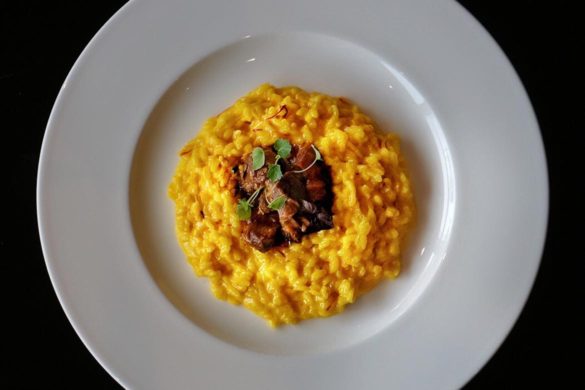 Armani deli restaurant review dubai Burj khalifa 
