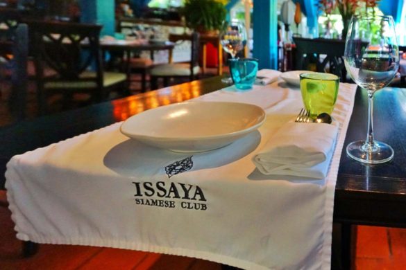 issaya siamese club Bangkok restaurant review