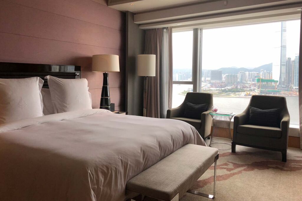 four seasons hotel Hong Kong review